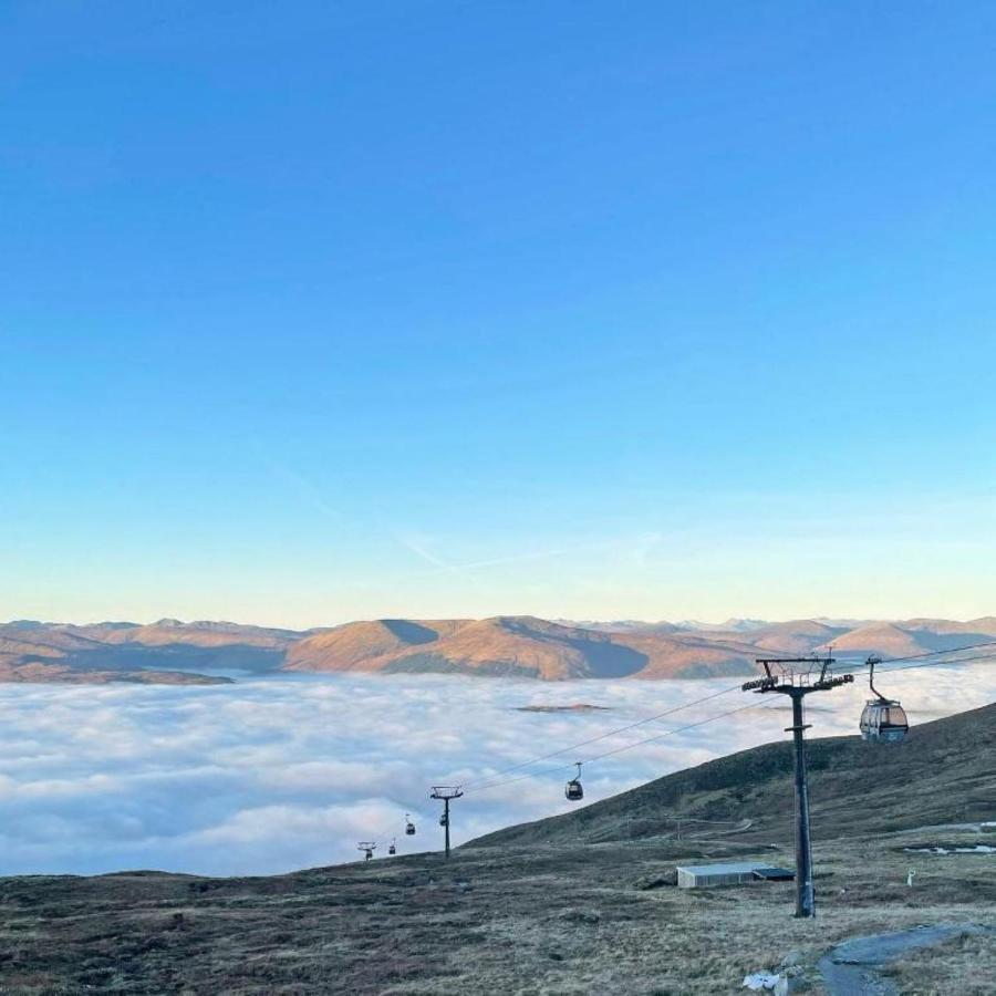 The Base Camp Hotel, Nevis Range فورت ويليام المظهر الخارجي الصورة